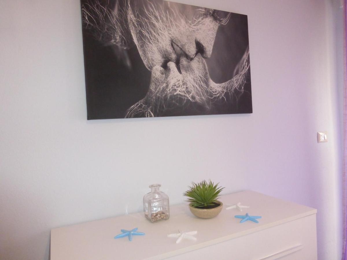 L'Acquario Apartment Cala Gonone Bagian luar foto
