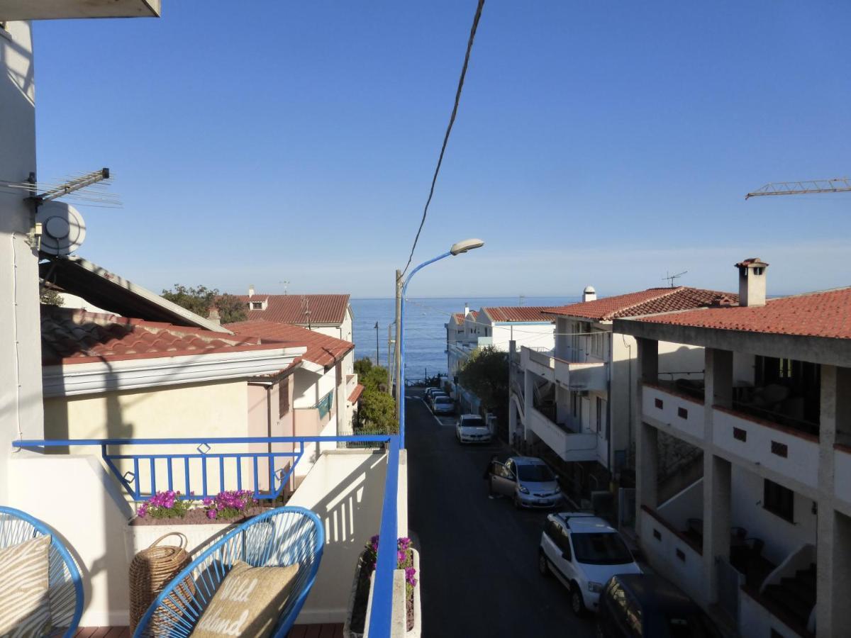 L'Acquario Apartment Cala Gonone Bagian luar foto